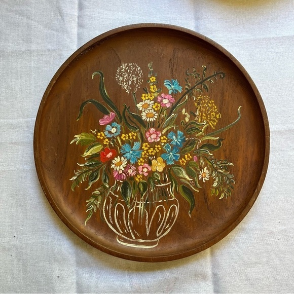 Other - Vintage 1979 Dutch Round Wooden Bouquet Floral Art Wall Hanging